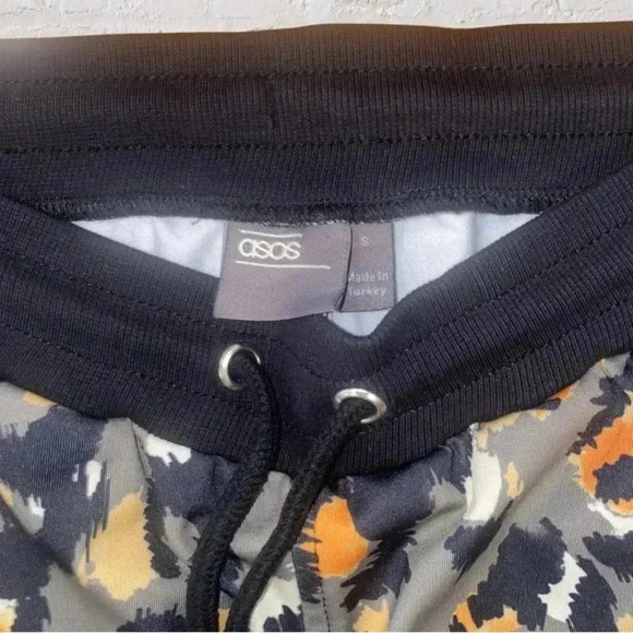 ASOS Leopard Sweatpants - Picture 2 of 4